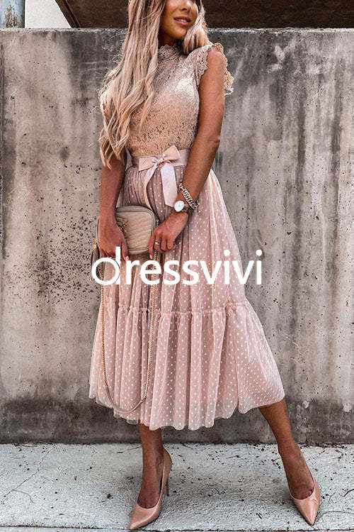 Fashion Style Mockneck Sleeveless Lace Swing Dress