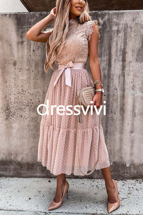 Fashion Style Mockneck Sleeveless Lace Swing Dress