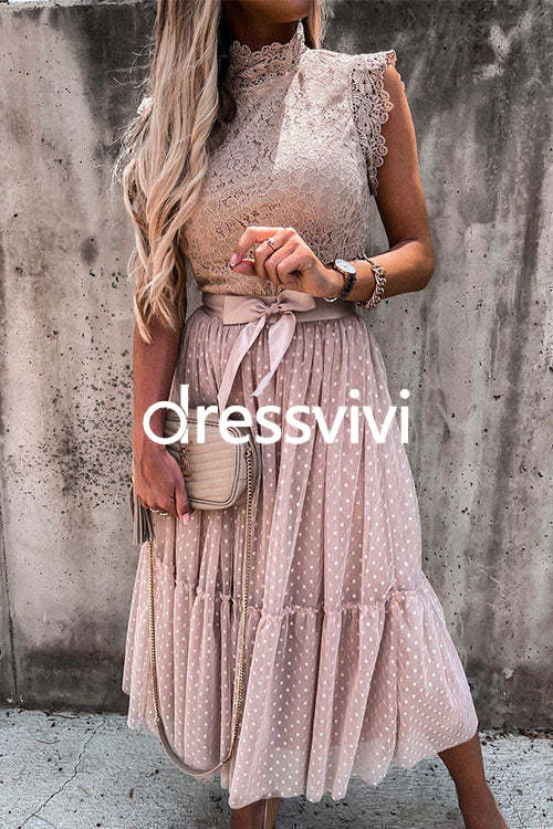 Fashion Style Mockneck Sleeveless Lace Swing Dress