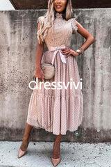 Fashion Style Mockneck Sleeveless Lace Swing Dress